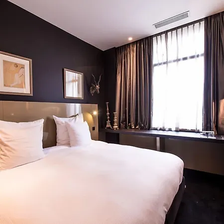 Hotel Les Nuits 4*