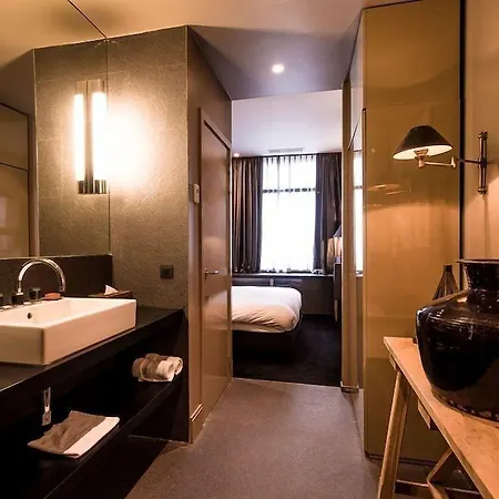 Les Nuits Hotel 4*