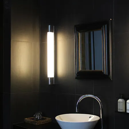 Les Nuits Hotel