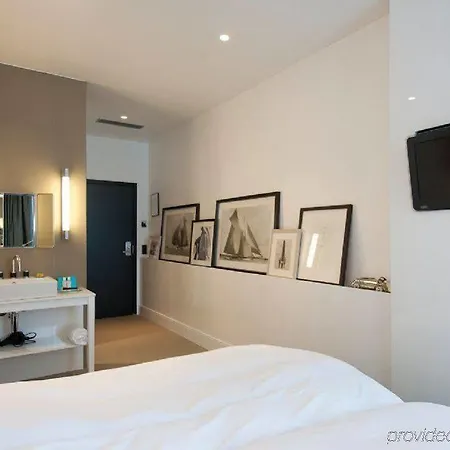 Les Nuits Hotel