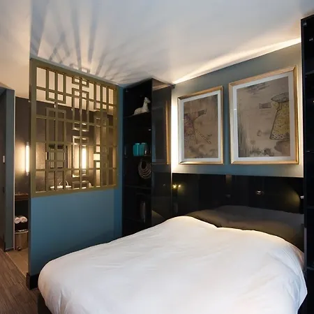 Les Nuits 4* Antwerp