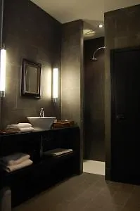 Les Nuits Hotel Anvers